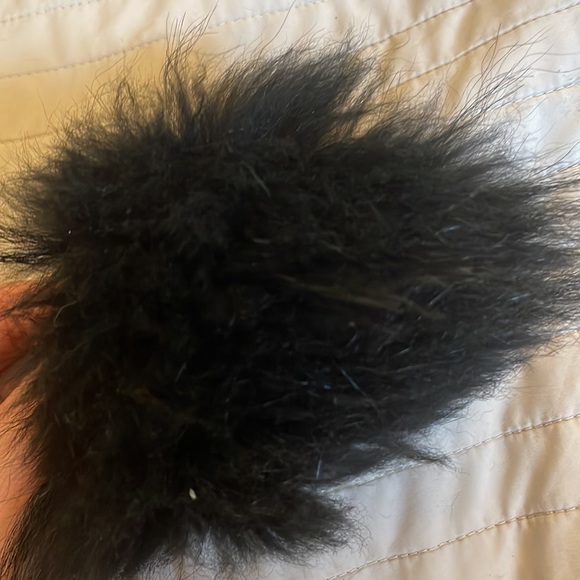 Vintage used preloved fendi fur monster charm keychain purse bag attachment - Picture 7 of 9